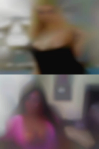 Must girls be playful naked in bed!